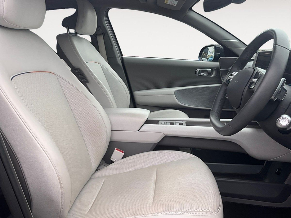 2023 Hyundai Ioniq 6 0L Electric For Sale Images