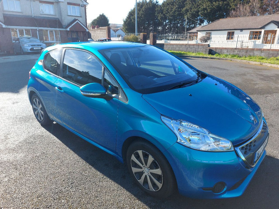 Peugeot 208 1.4 eHDI Access Hatchback Diesel Automatic (68bhp)