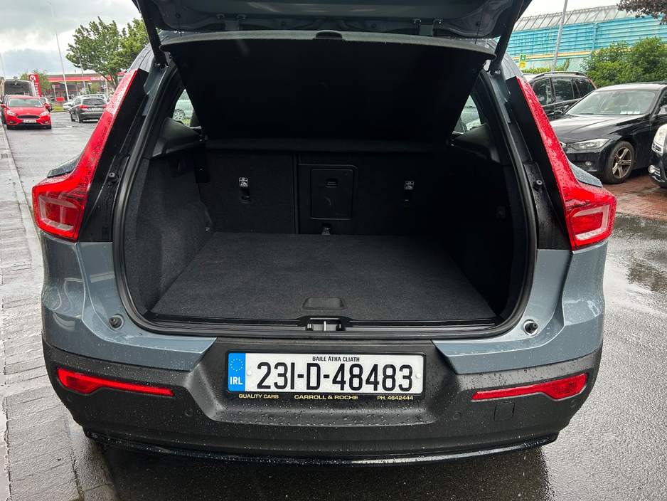 2023 Volvo XC40 1.5L Petrol Plug-in Hybrid For Sale Images