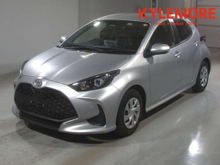Toyota Yaris 1.5 HYBRID AUTOMATIC - CRUISE CONTROL - REAR CAMERA - A/C HEATING CONTROLS