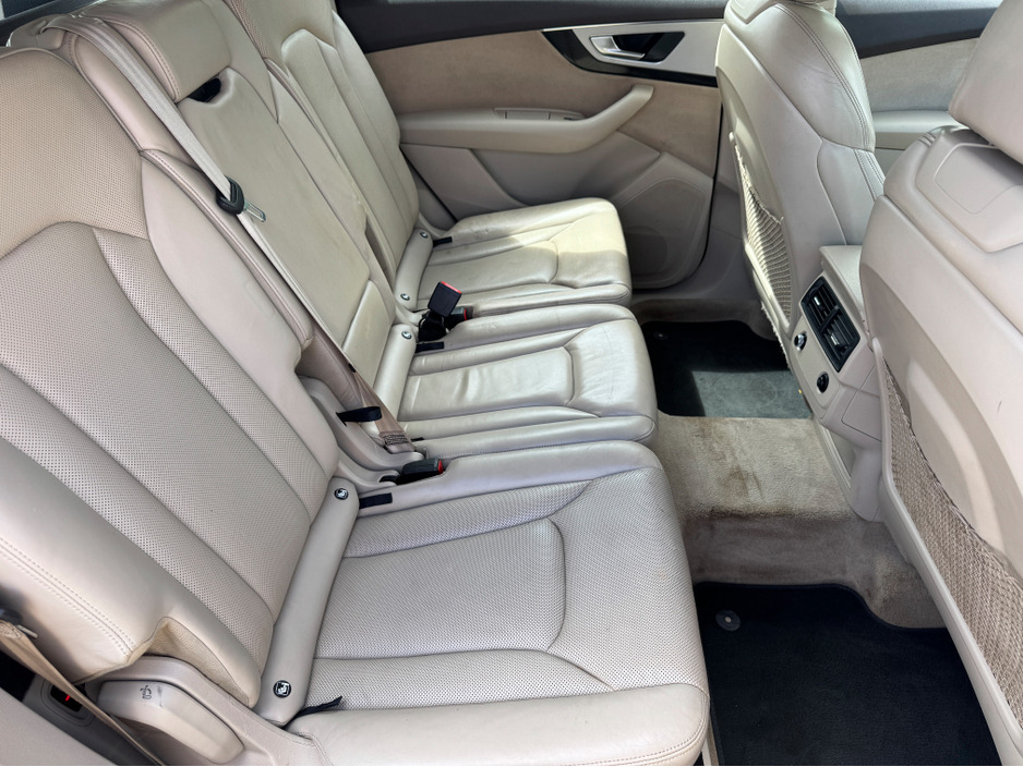 2017 Audi Q7 3L Diesel For Sale Images