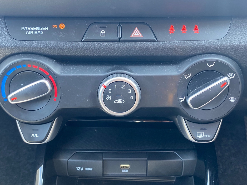 2022 Kia Stonic 1L Petrol For Sale Images