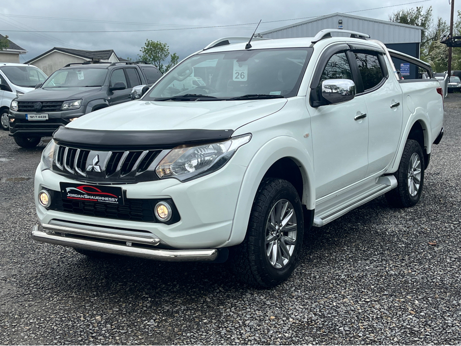 2019 Mitsubishi L200 2.4L Diesel For Sale Images