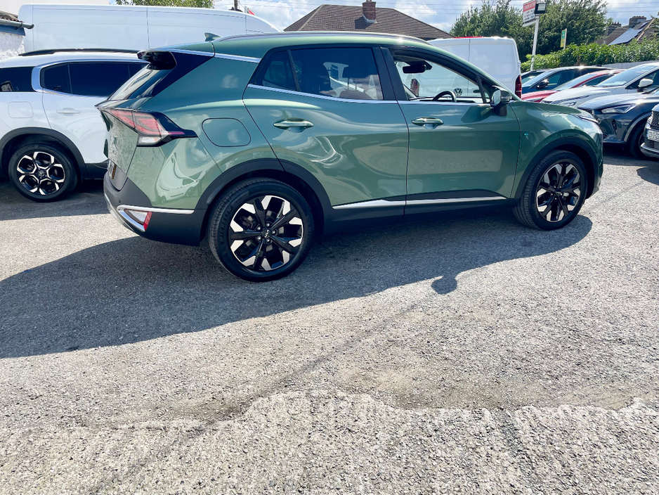 2024 Kia Sportage 1.6L Petrol Plug-in Hybrid For Sale Images