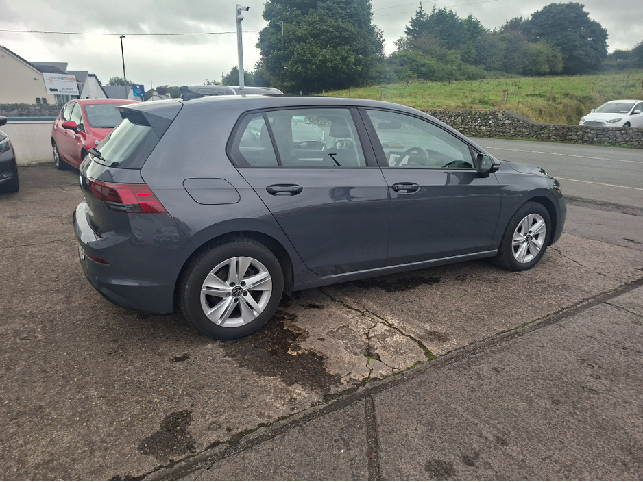 2023 Volkswagen Golf 2L Diesel For Sale Images