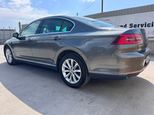 2016 Volkswagen Passat 1.6L Diesel For Sale Images