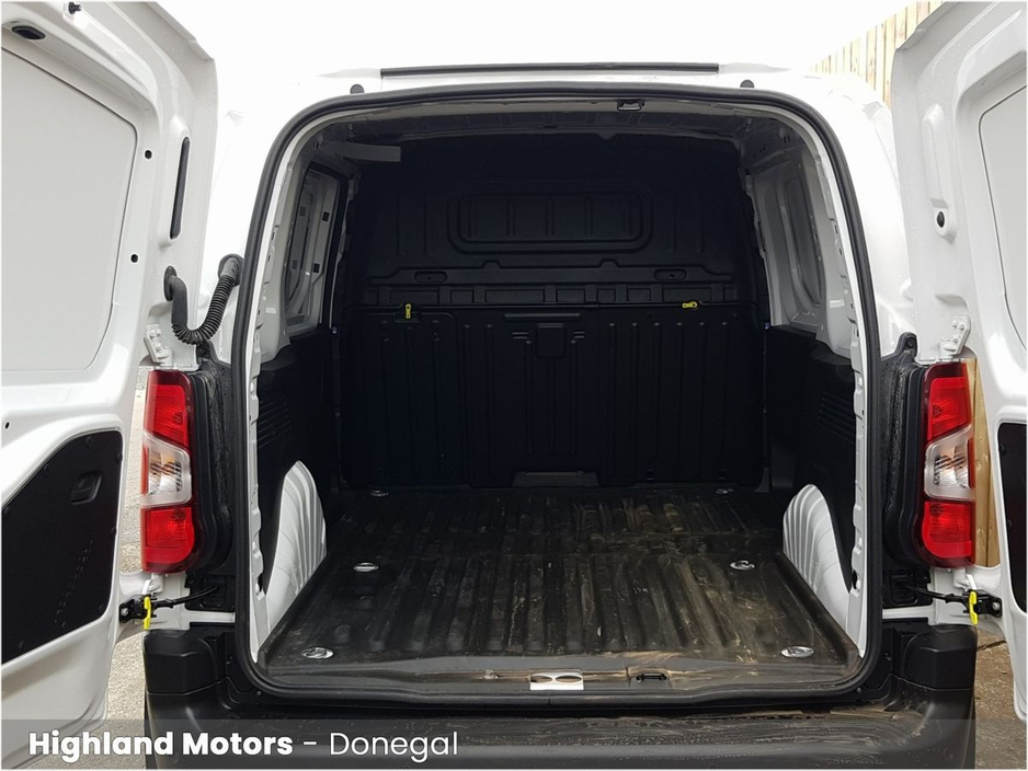 2025 Citroen Berlingo 1.5L Diesel For Sale Images