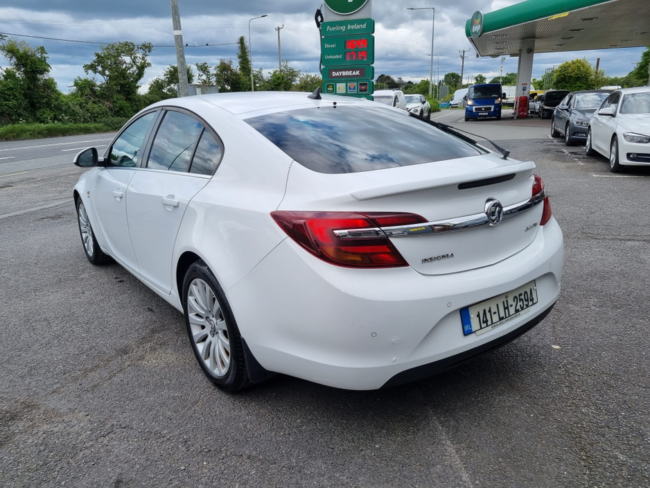 2014 Vauxhall Insignia 2.0L Diesel For Sale Images