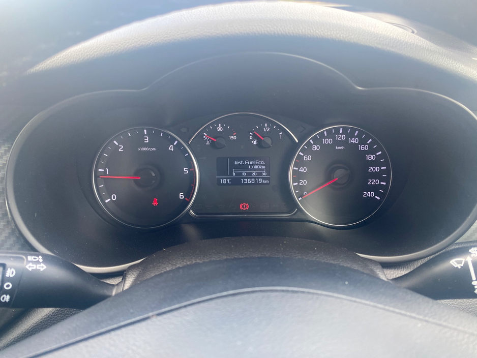 2019 Kia Carens 1.7L Diesel For Sale Images