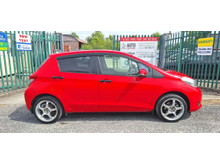 2013 Toyota Vitz 1L Petrol For Sale Images