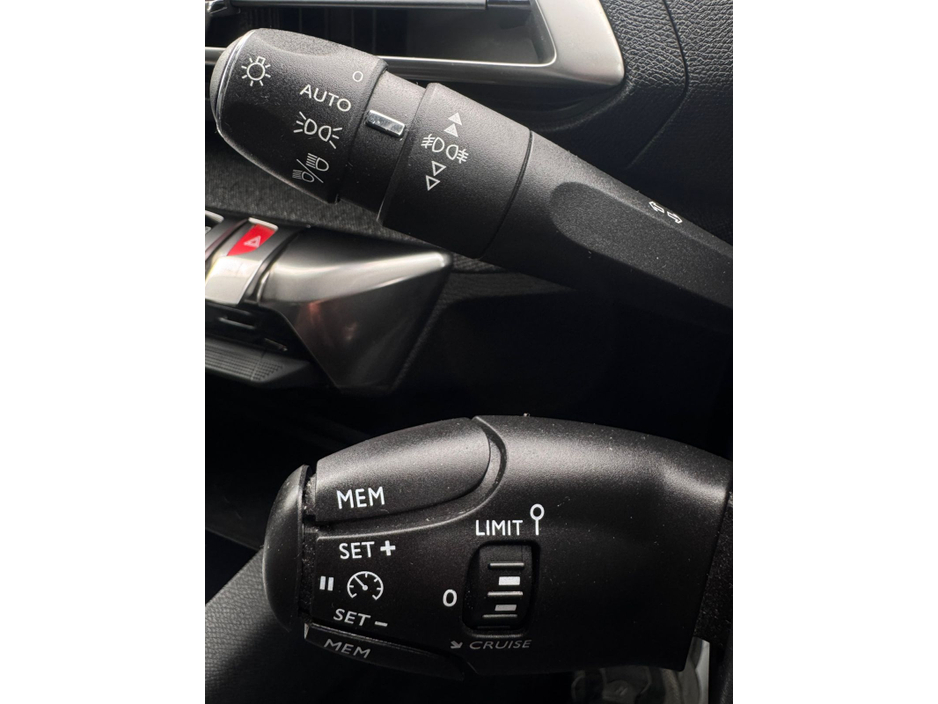 2019 Peugeot 3008 1.2L Petrol For Sale Images