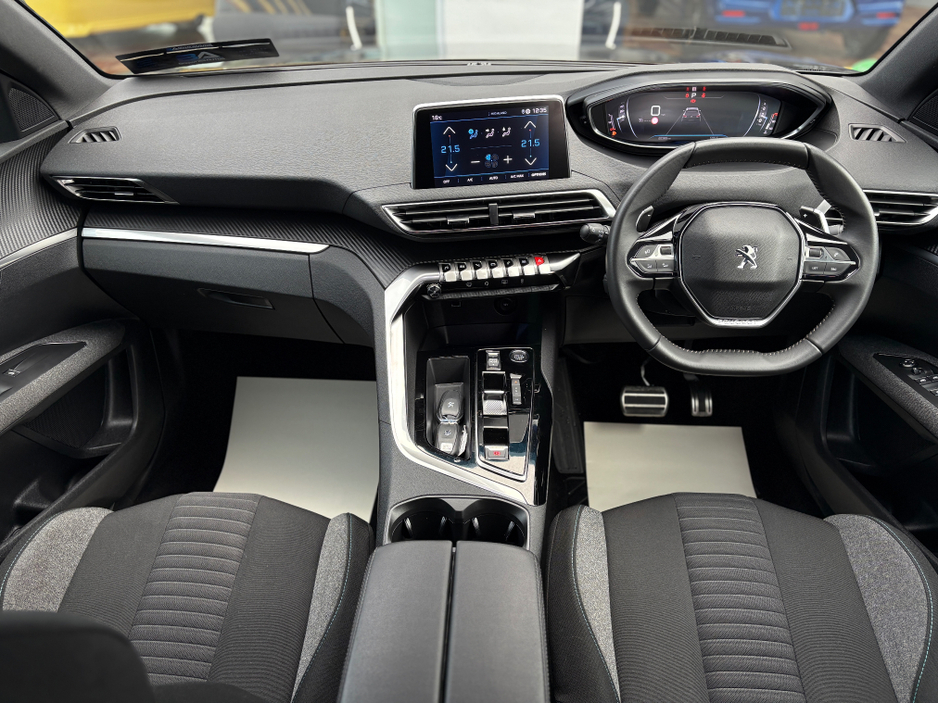 2023 Peugeot 5008 1.5L Diesel For Sale Images