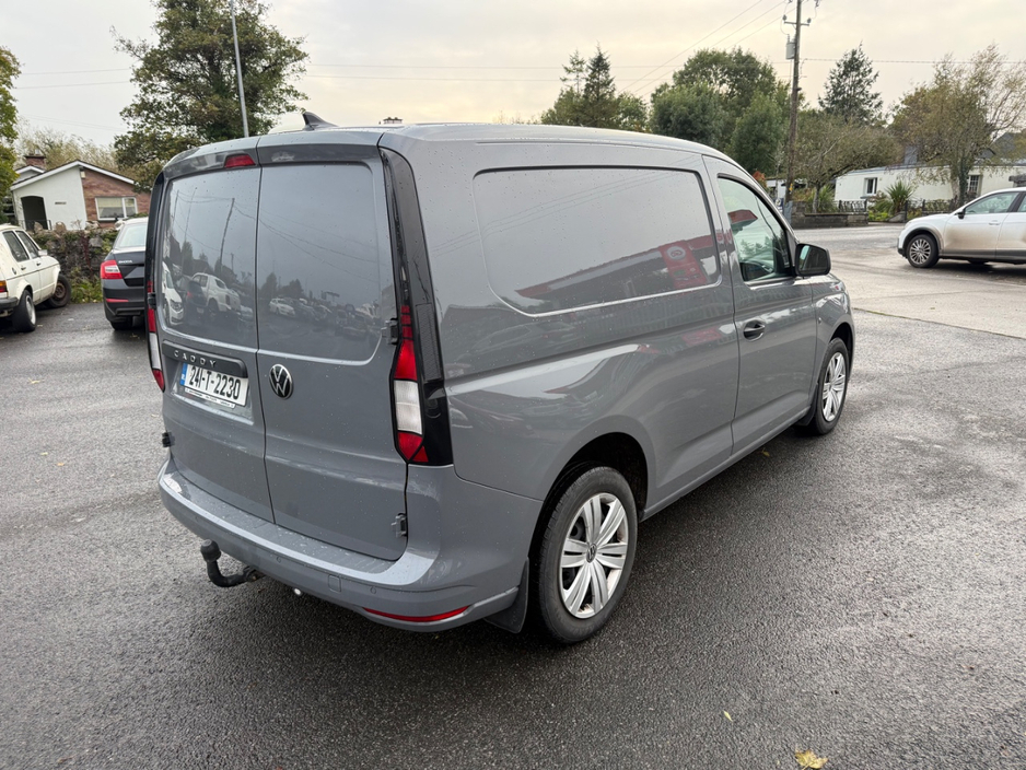 2024 Volkswagen Caddy 2L Diesel For Sale Images