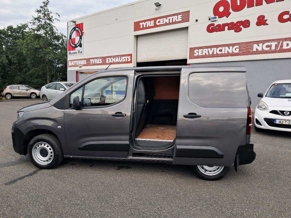 2021 Peugeot Partner 1.5L Diesel For Sale Images