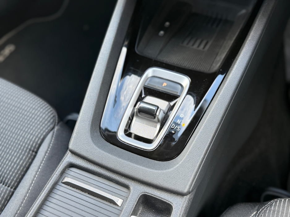 2024 Skoda Octavia 1.5L Petrol Hybrid For Sale Images