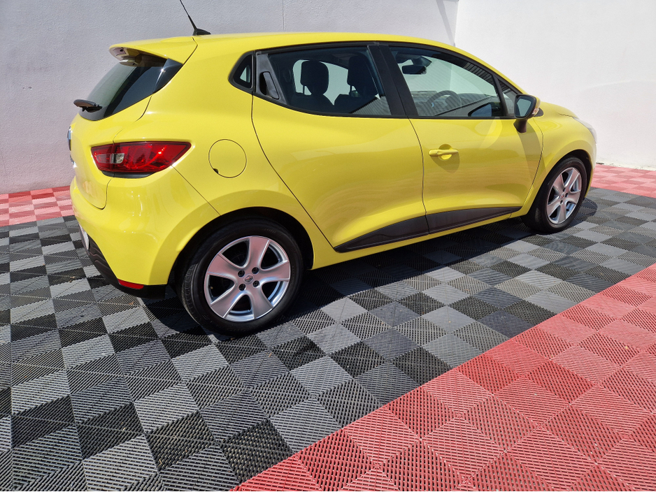 2014 Renault Clio 1.2L Petrol For Sale Images