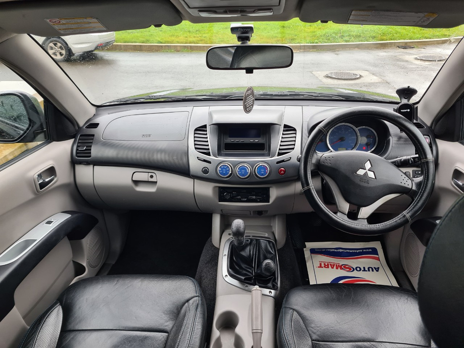 Mitsubishi L200 WARRIOR DI-D D/C — thumbnail 3