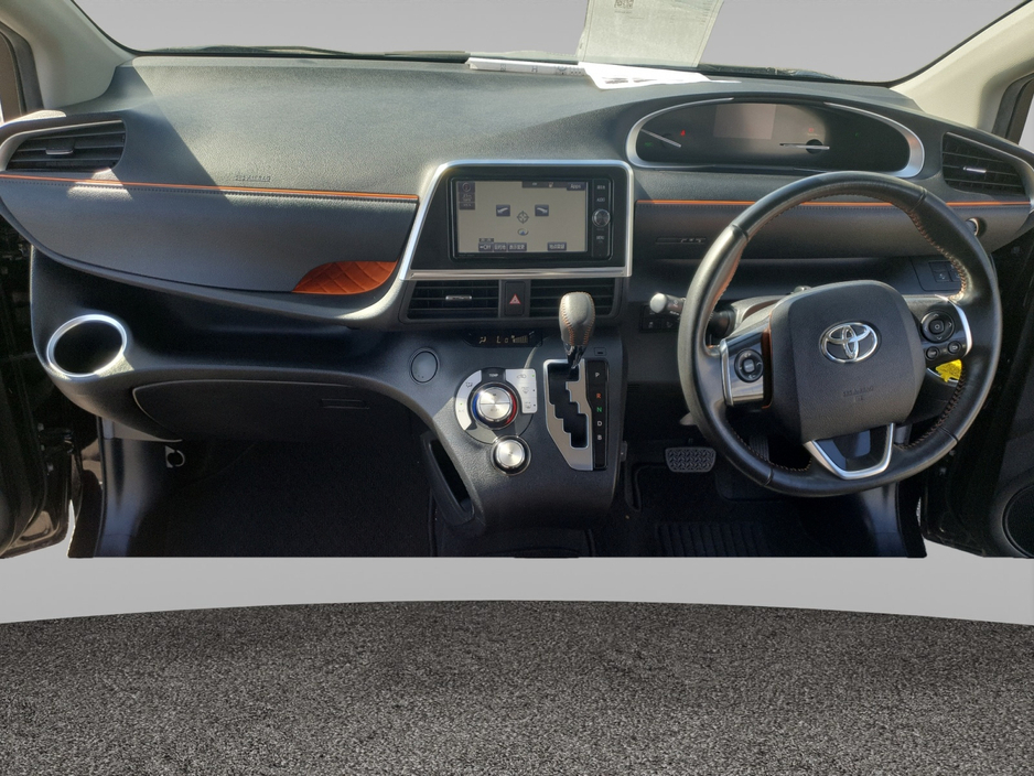 Toyota Sienta 1.5 Petrol Auto — thumbnail 17