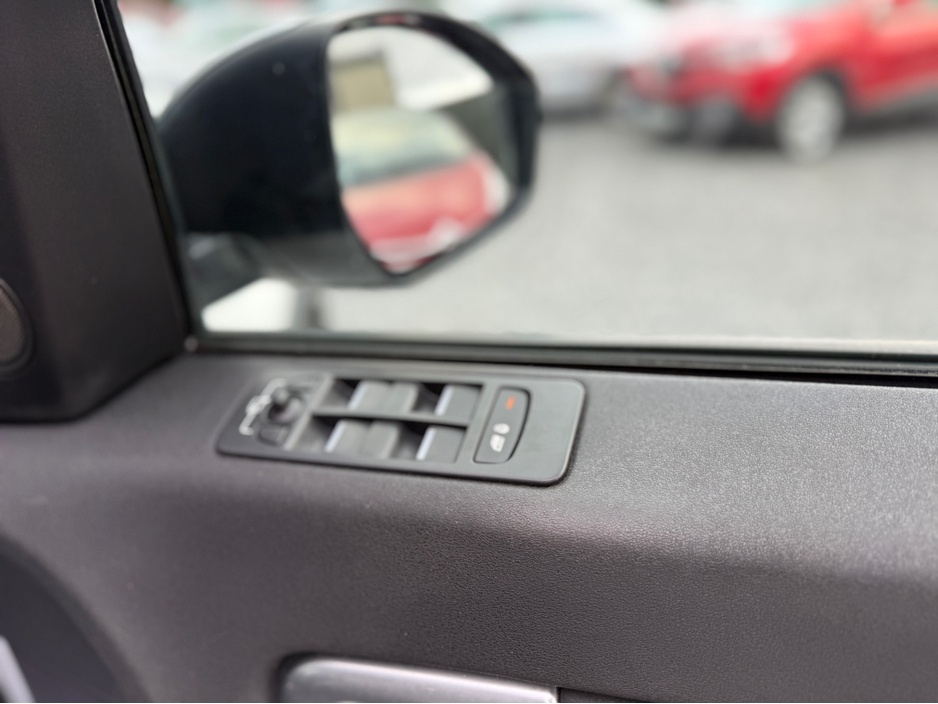 2015 Land Rover Discovery Sport 2.2L Diesel For Sale Images