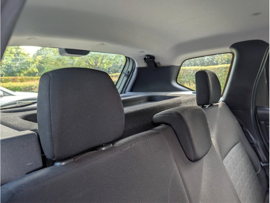 Dacia Duster SIGNATURE 1.5 DCI 110 4X — thumbnail 10