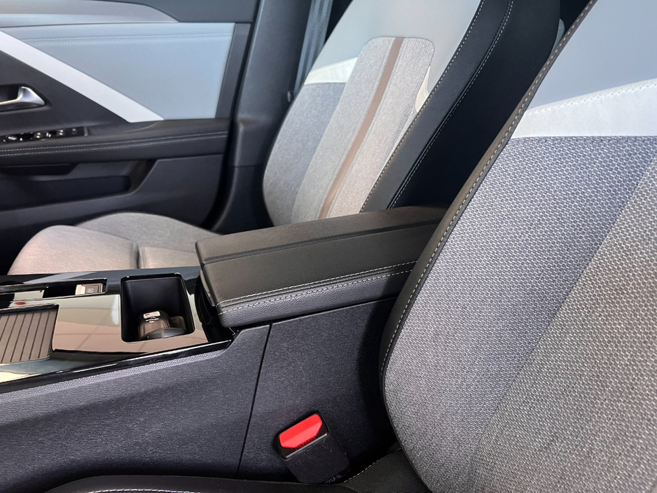 2024 Opel Astra 1.5L Diesel For Sale Images