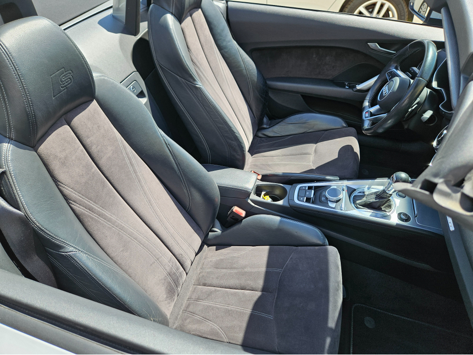 2016 Audi TT 2L Petrol For Sale Images