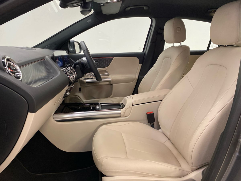 Mercedes-Benz GLA Class GLA 200 d Progressive Plus — thumbnail 13