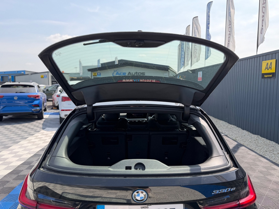 BMW 3 Series M-SPORT 330E - 2.0L PETROL HYBRID - AUTO - 12M WARRANTY - CAR: 2334 — thumbnail 39