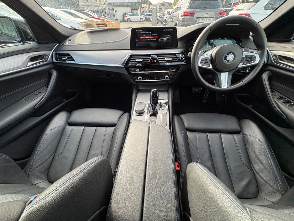 2019 BMW 5 Series 2L Petrol Plug-in Hybrid For Sale Images