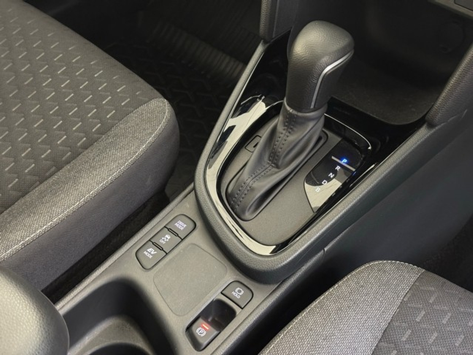 Toyota Yaris Cross Luna Sport Hybrid — thumbnail 14