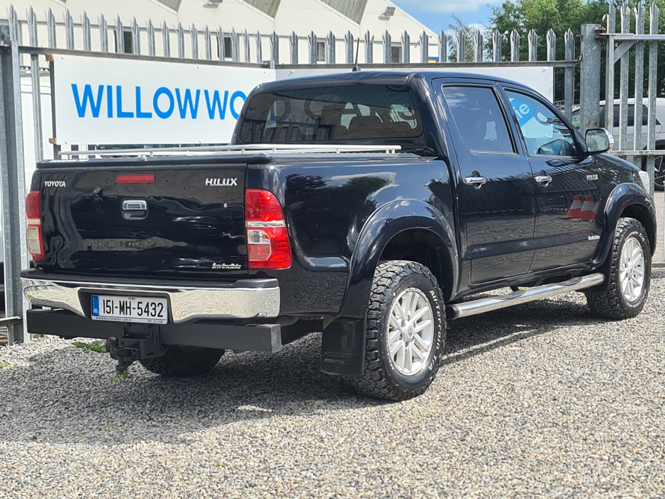 2015 Toyota Hilux 3L Diesel For Sale Images