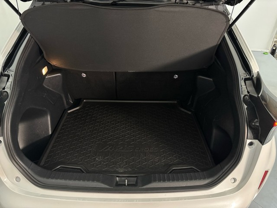 Toyota Yaris Cross LUNA SPORT — thumbnail 10