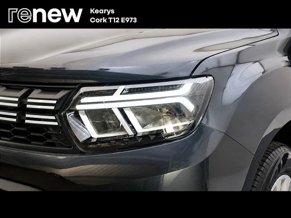 Dacia Duster Expression TCe 150 4x2 AUTO — thumbnail 15
