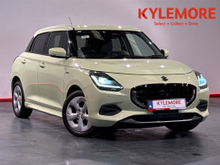 Suzuki Swift 1.2 HYBRID AUTOMATIC - NEW MODEL - LOW MILEAGE - ALLOY WHEELS - APPLE CAR PLAY / ANDROID AUTO - CRUISE CONTROL - LANE KEEP ASSIST - START / STOP ENGIN