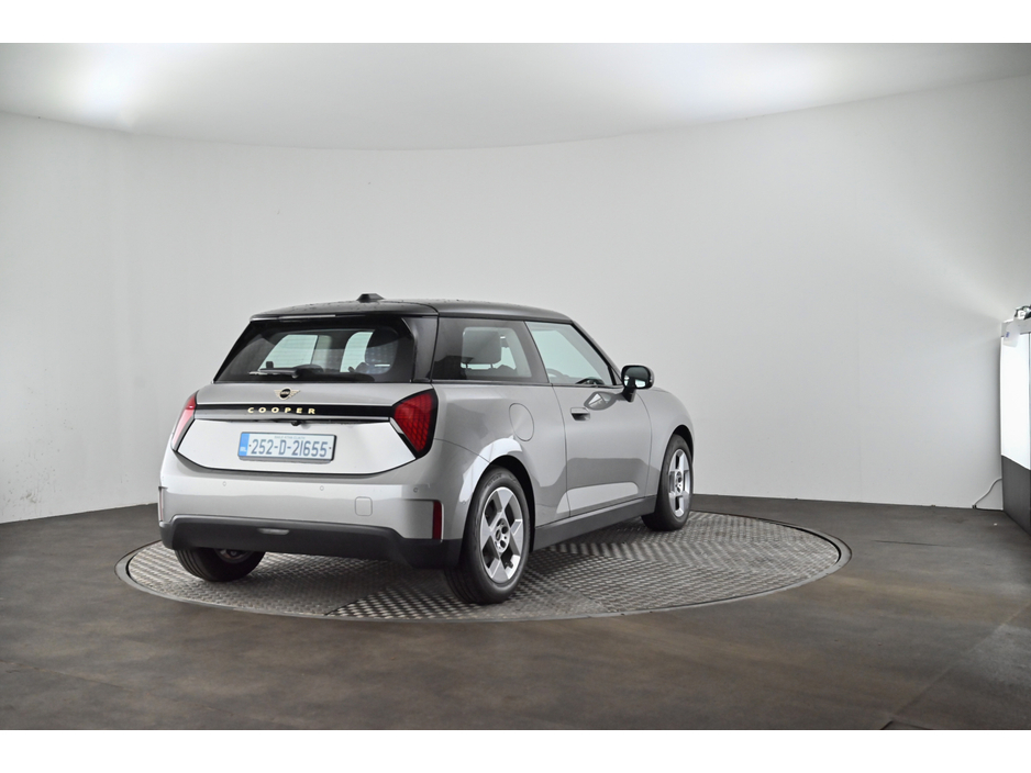 2025 MINI Cooper 0L Electric For Sale Images