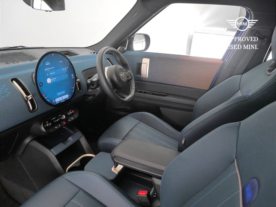 2025 MINI Countryman 1.5L Petrol Hybrid For Sale Images
