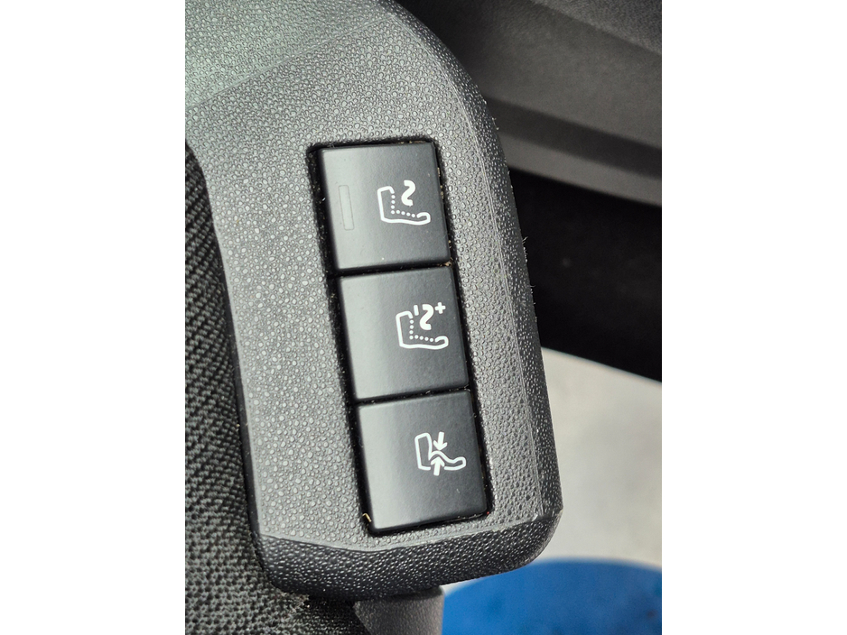 2016 Citroen Grand C4 Picasso 1.6L Diesel For Sale Images
