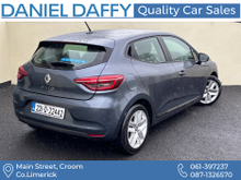 2022 Renault Clio 1L Petrol For Sale Images