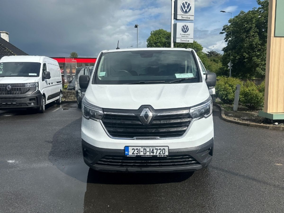 2023 Renault Trafic 2L Diesel For Sale Images
