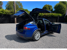 Tesla Model X 75D