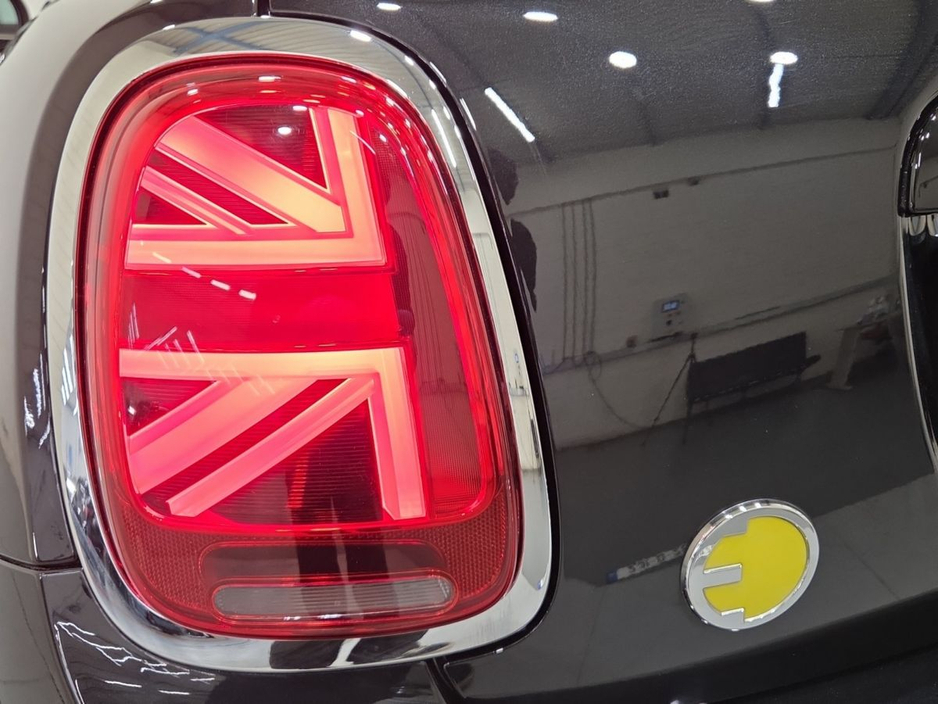 2023 MINI Hatch 0L Electric For Sale Images