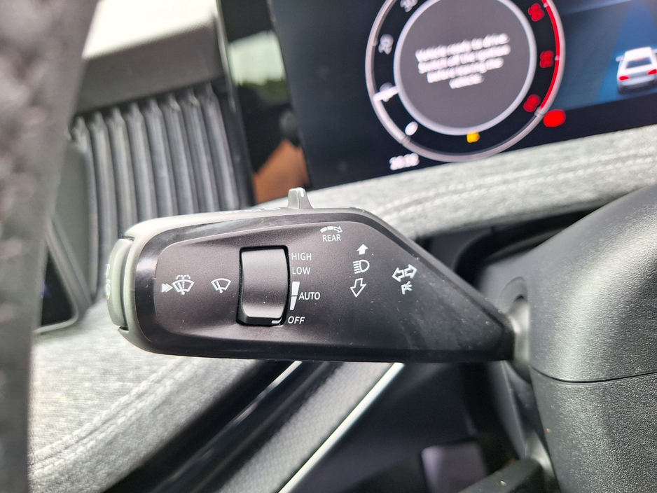 2024 Skoda Superb 2L Diesel For Sale Images