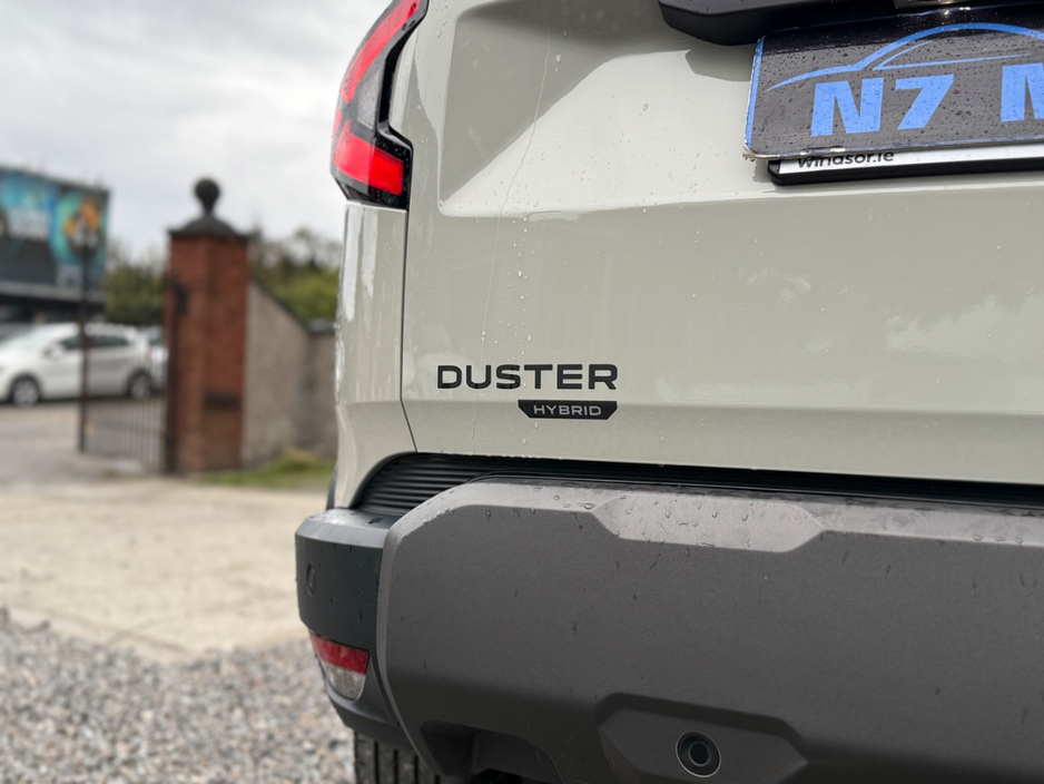 2025 Dacia Duster 1.6L Petrol Hybrid For Sale Images
