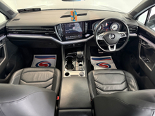 2019 Volkswagen Touareg 3L Diesel For Sale Images