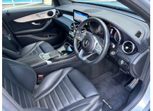 2022 Mercedes-Benz GLC Class 2.0L Diesel For Sale Images