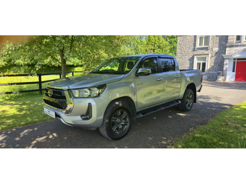 2023 Toyota Hilux 2.4L Diesel For Sale Images
