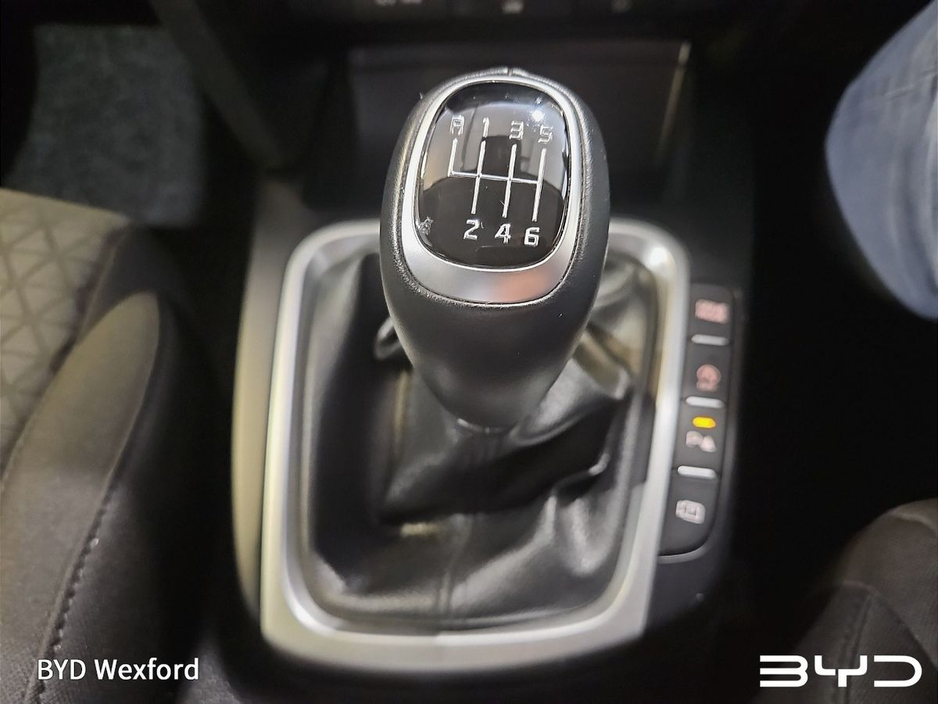 2023 Kia Ceed 1.6L Diesel Hybrid For Sale Images