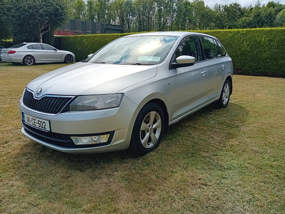 2014 Skoda Rapid 1.2L Petrol For Sale Images