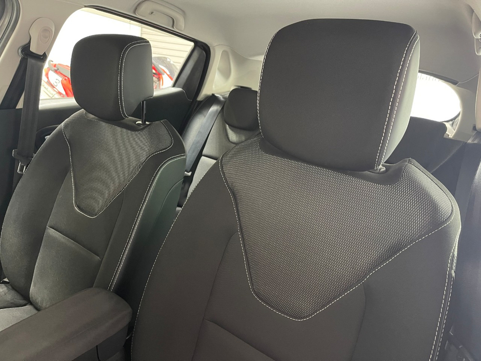 2015 Renault Clio 1.2L Petrol For Sale Images