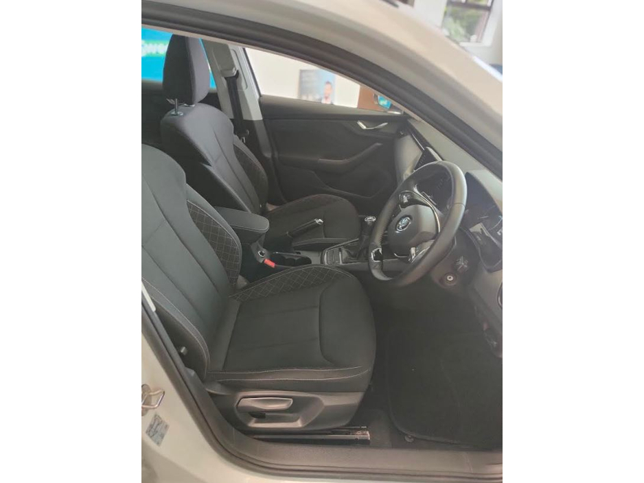 2023 Skoda Kamiq 1L Petrol For Sale Images